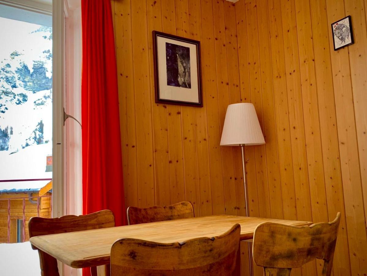 Weisses Roessli Hotel Leukerbad Bagian luar foto