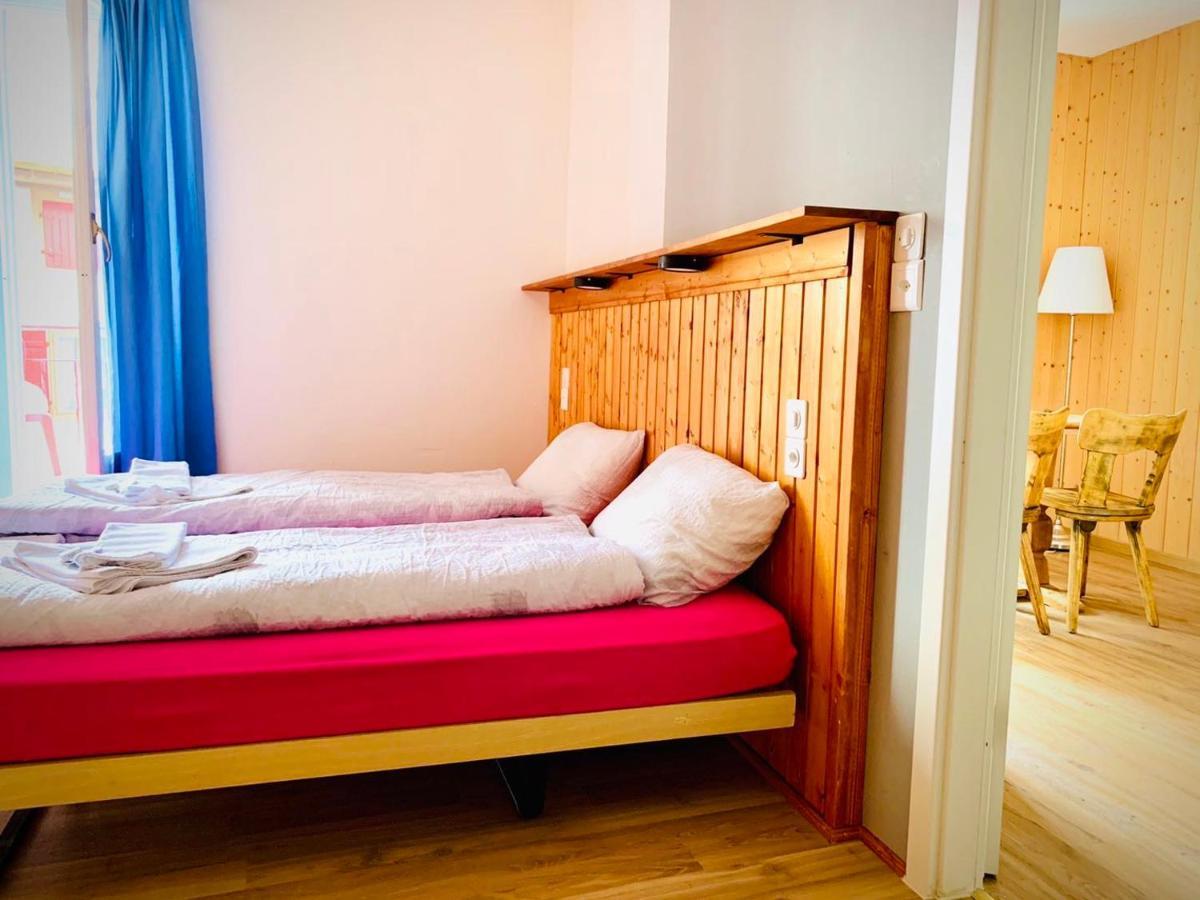 Weisses Roessli Hotel Leukerbad Bagian luar foto